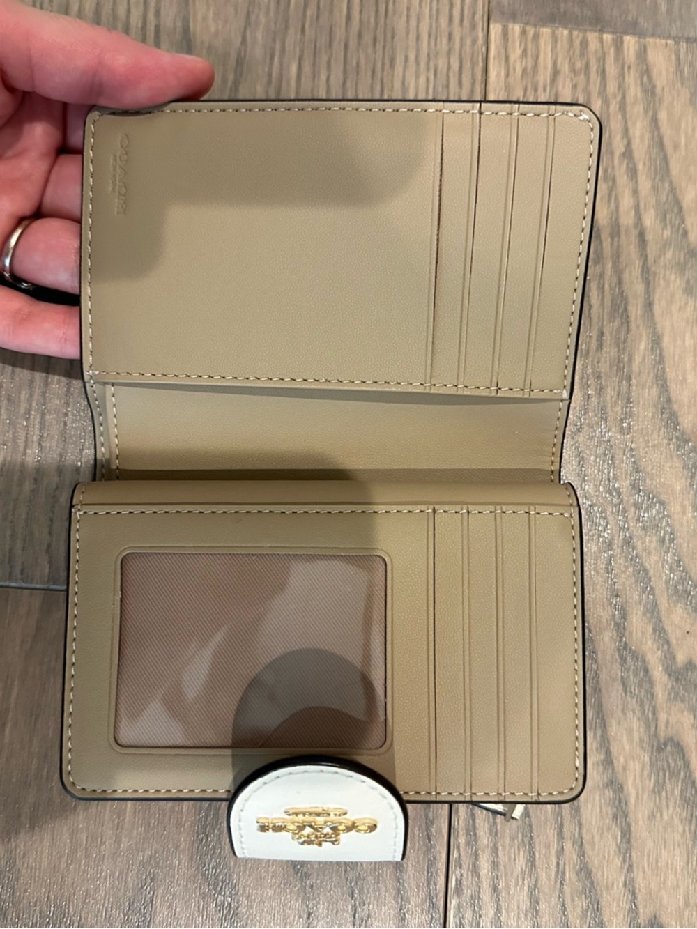 Coach Medium Signature Card Case in Khaki & Chalk - Picture 2 of 4